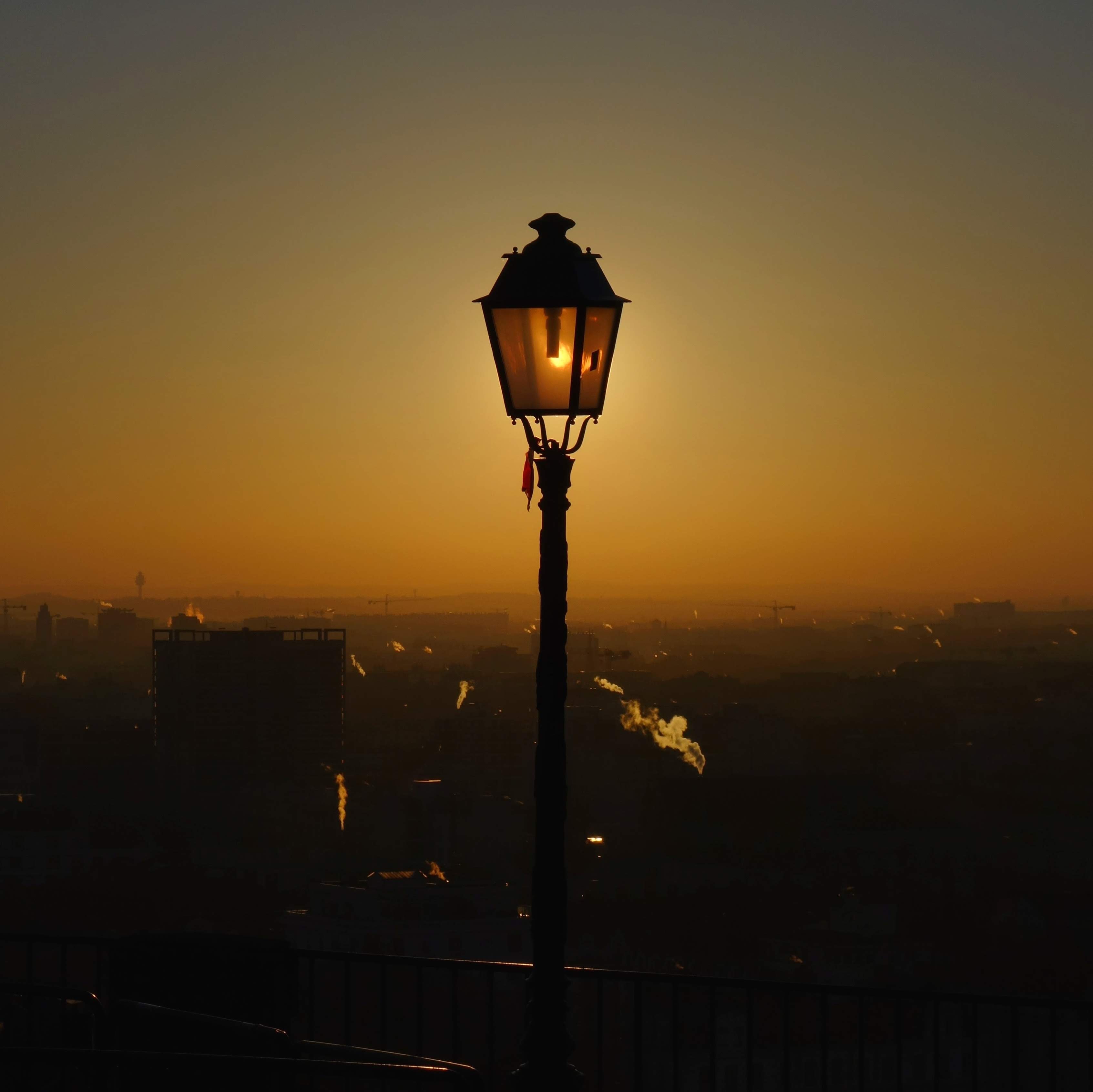 Westminster Council must save historic gas lamps - GMB